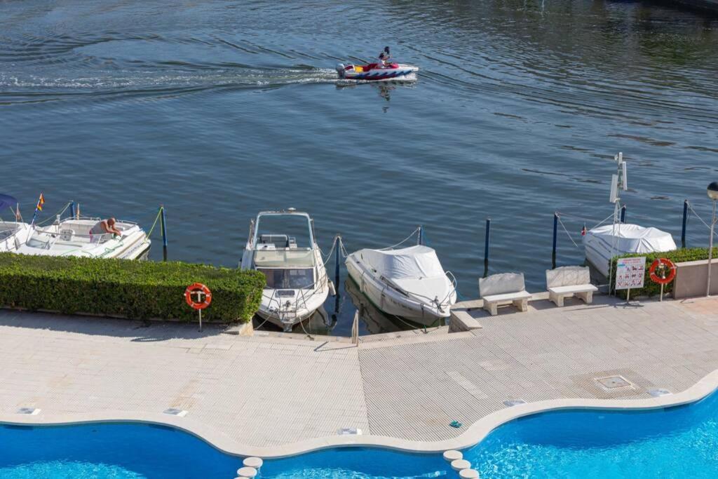 Apartmán Flateli Empuriabrava Exteriér fotografie